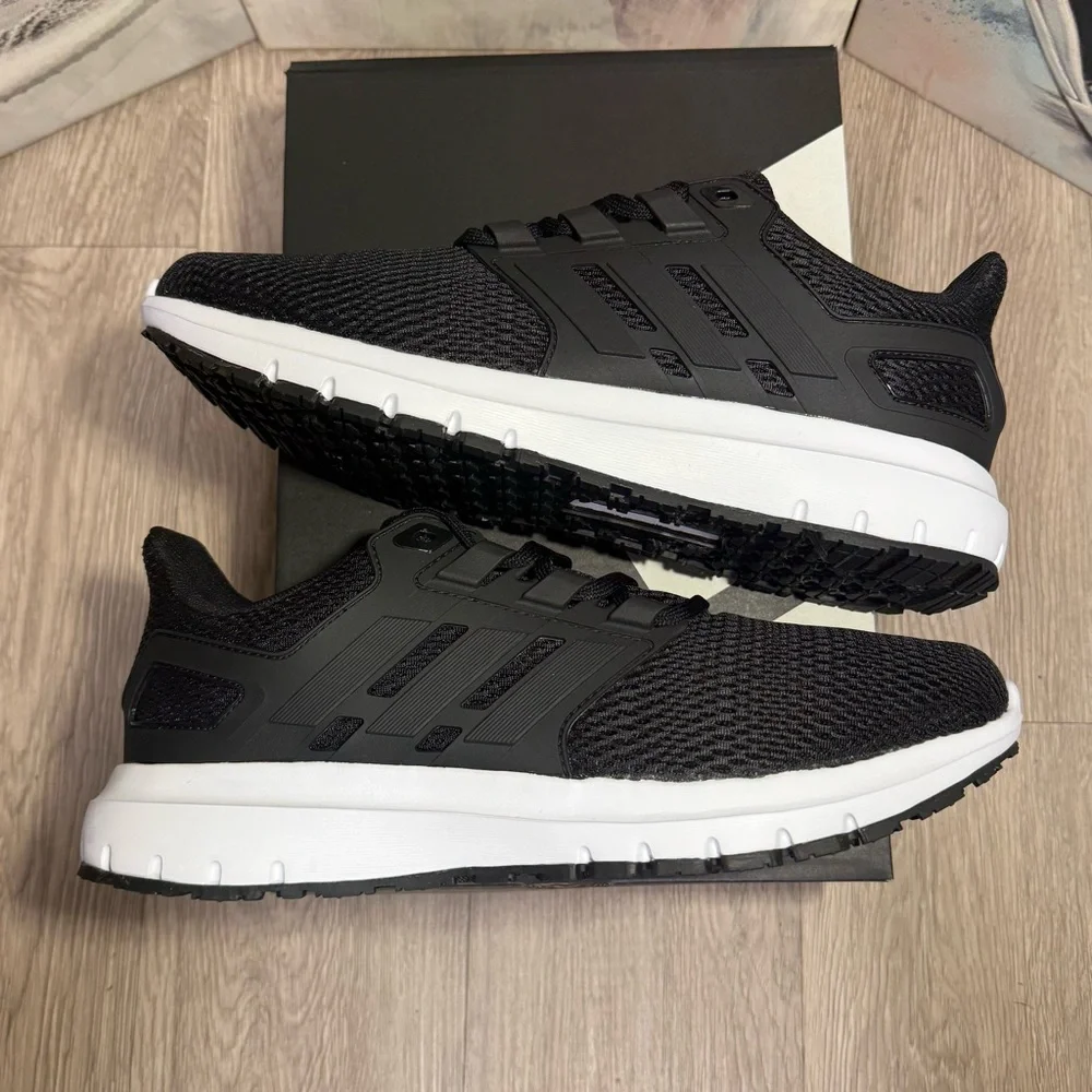 New adidas Ultimashow Core Black Cloud White Men Shoes 11.5, 12,12.5